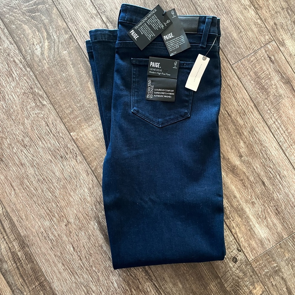 NWT PAIGE Women's Novela Genevieve High-Rise Flare Jeans SZ 33